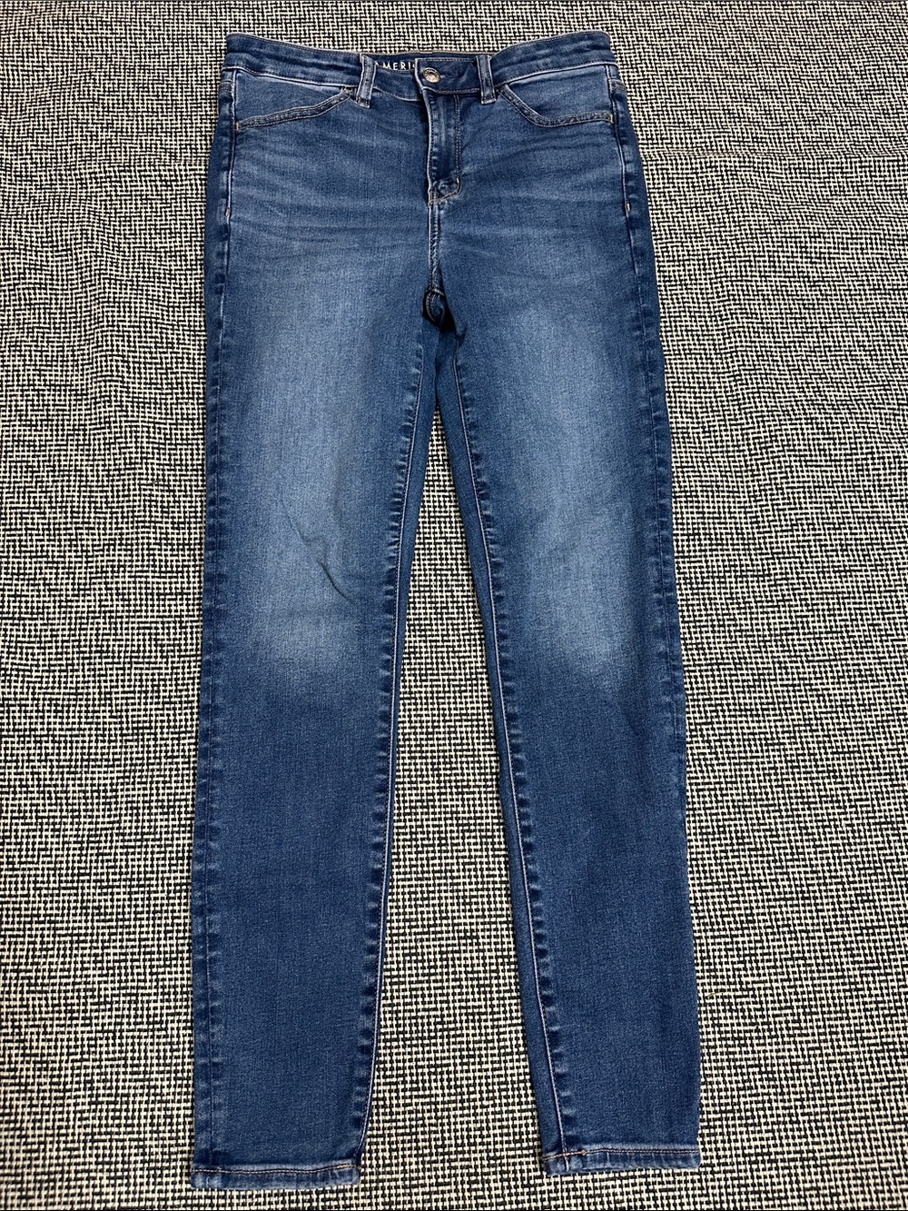 American Eagle Outfitters Dark Wash Skinny Jeans